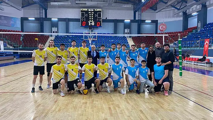 Yurtlig erkek voleybol turnuvası heyecanı devam ediyor