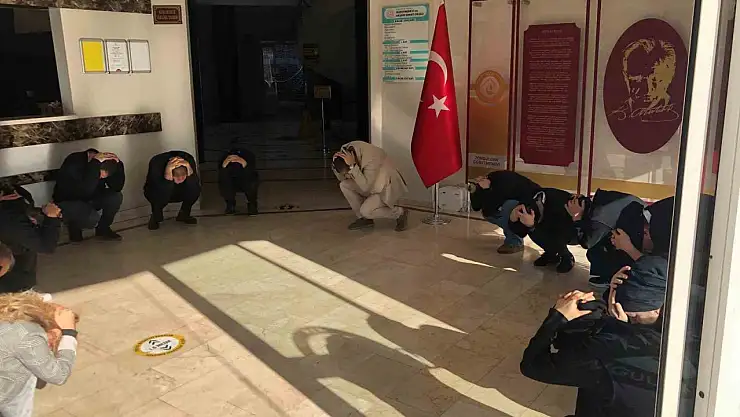 Zonguldak Öğretmenevi'nde deprem ve tahliye tatbikatı