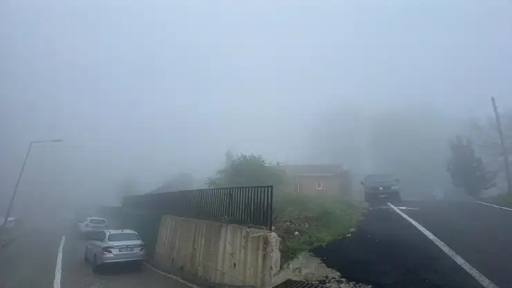 Zonguldak sis altında kaldı