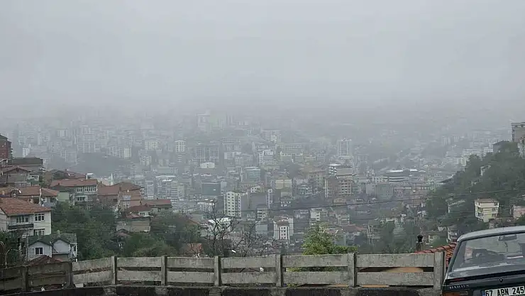 Zonguldak'ta hava sıcaklığı düştü, sis etkili oldu
