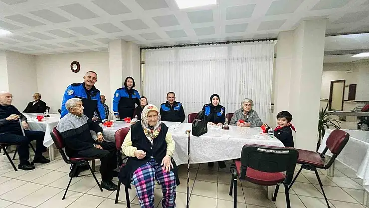 Zonguldak'ta huzurevinde eğitim