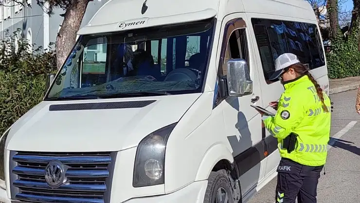 Zonguldak'ta jandarma ve polis ekiplerinin denetimleri sürüyor