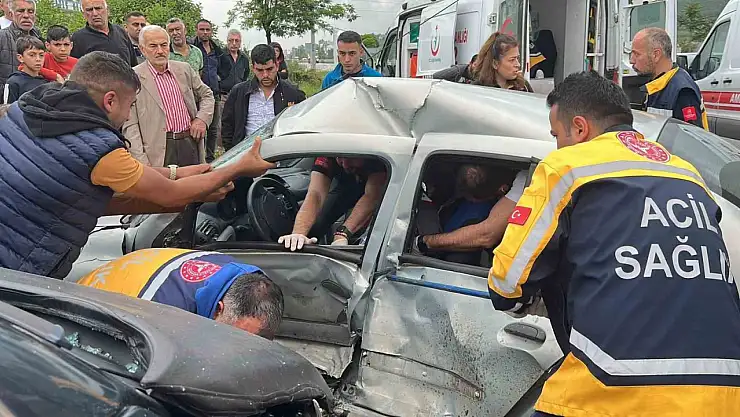 Gökçebey kavşağında feci kaza 1 ölü