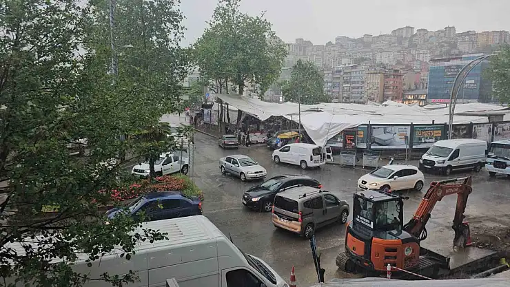 Zonguldak'ta sağanak hazırlıksız yakaladı