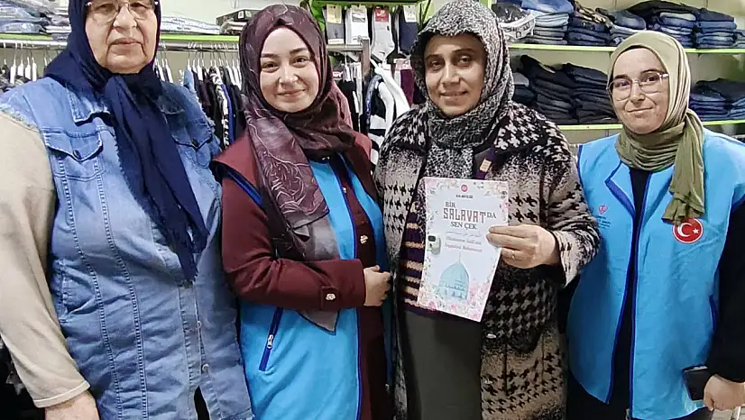 Abdipaşa'da 'Bir Salavatta Sen Çek' Buluşması