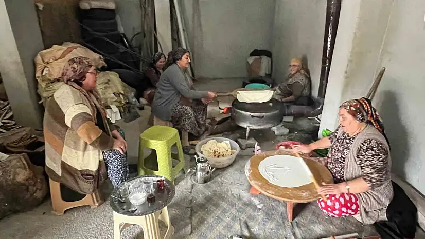 Alaplı'da 500 yıllık yufka ekmek geleneği sürdürülüyor