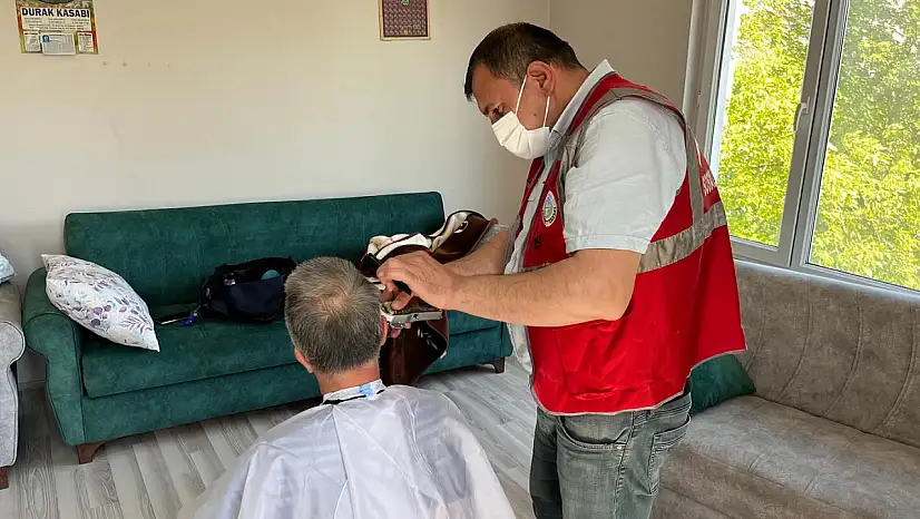 Belediye ekipleri çalışmalarına devam ediyor