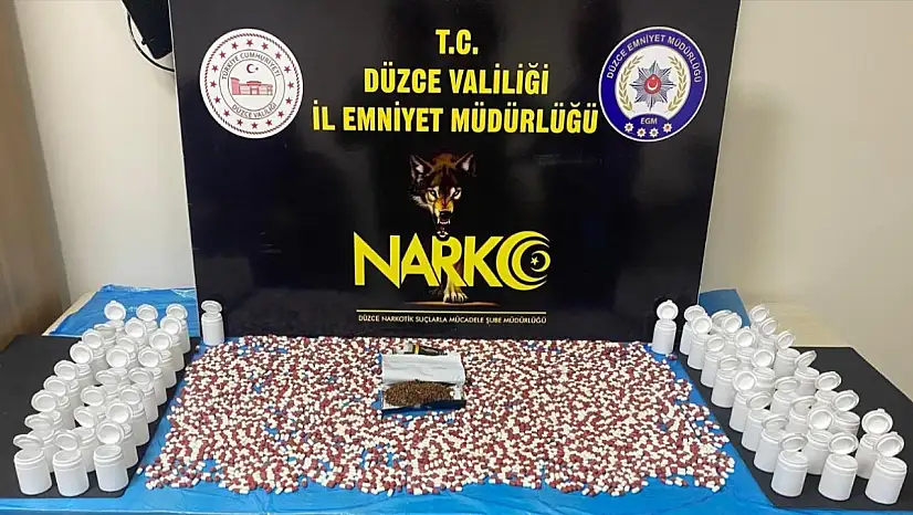 Binlerce uyuşturucu hapla yakalandı