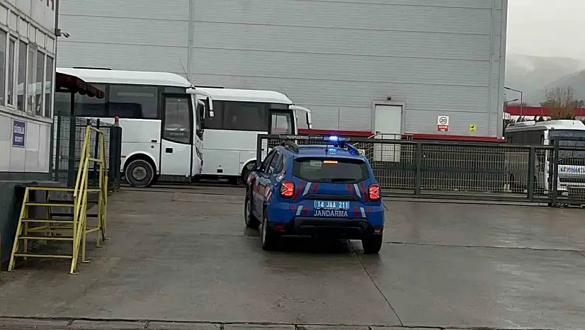 İşçiler iş bıraktı