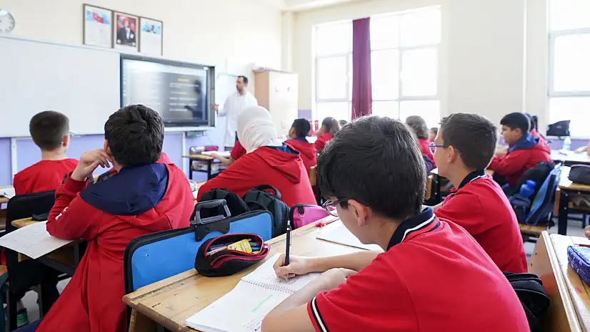 İngilizce ve Almanca ağırlıklı dil eğitimi uygulanan okul sayısı artırılıyor