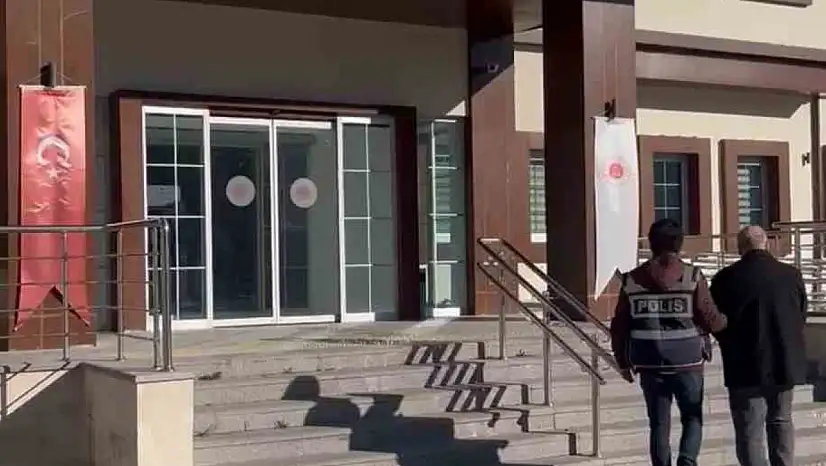 Kastamonu'da firari şahsı polis yakaladı