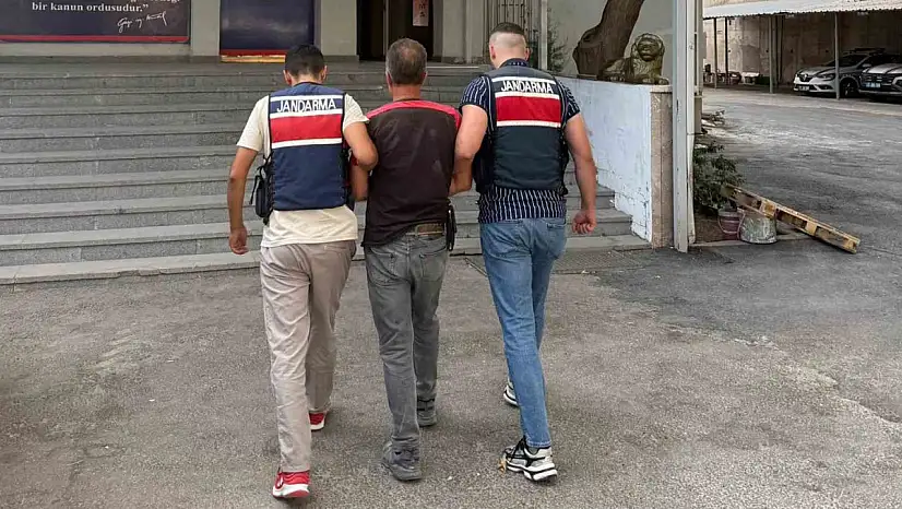 Kırıkkale'de 2 firari hükümlü yakalandı