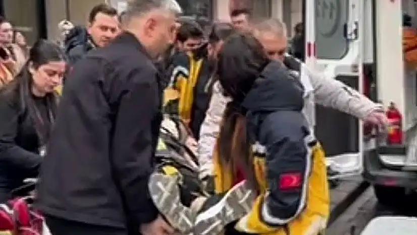 Merdivenlerinden düşen kadın hastanelik oldu