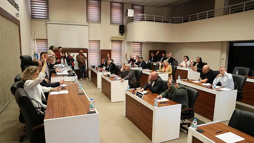 Mecliste 16 madde görüşülecek