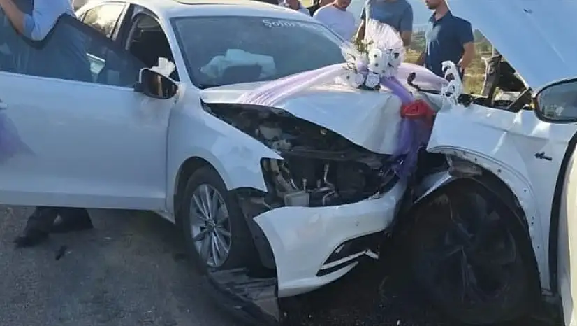 Muğla'da düğün konvoyunda kaza: 1'i ağır 6 yaralı