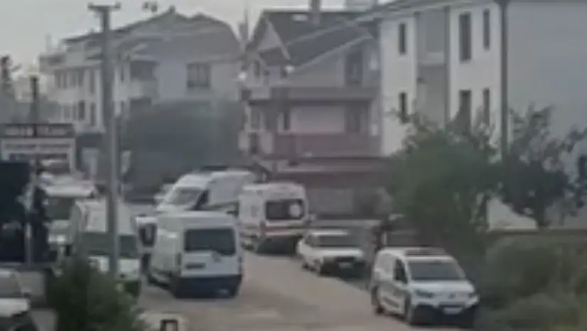 Ocakta unutulan çaydanlık yandı: 2 kişi hastanelik oldu