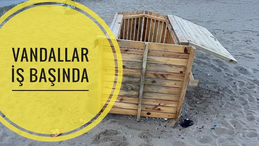 Vandallar iş başında
