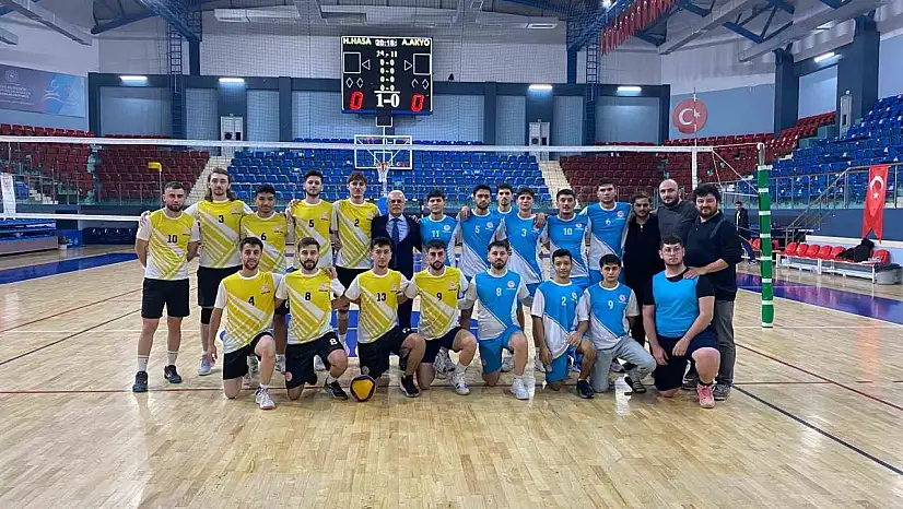 Yurtlig erkek voleybol turnuvası heyecanı devam ediyor