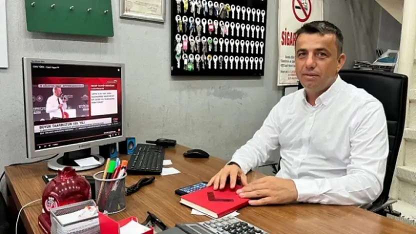 Yıldırım'dan gazetecilere kutlama