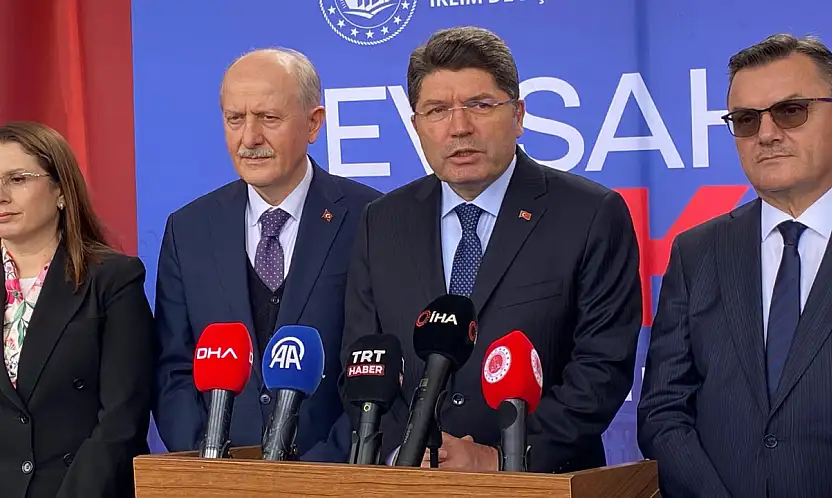 Bakan Tunç: 'Her alanda topyekûn bir mücadele gerekiyor''