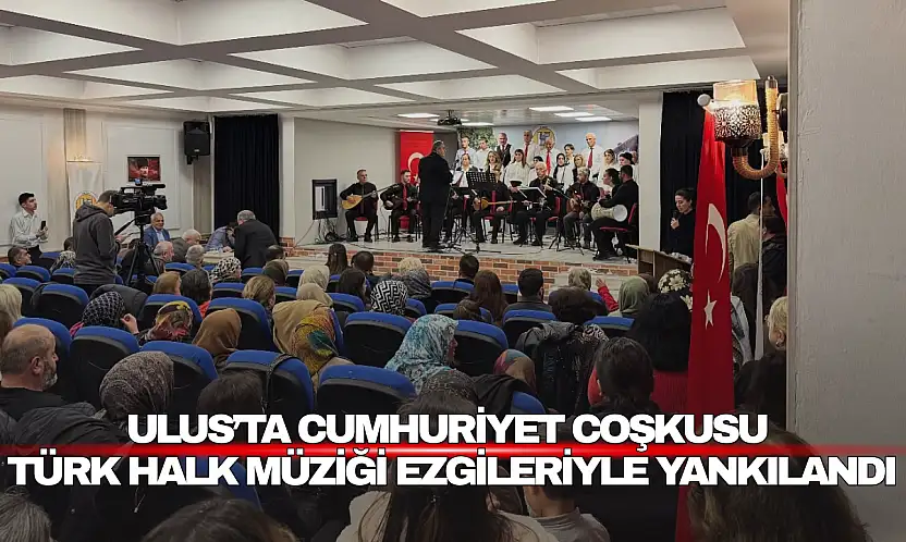 Cumhuriyet Coşkusu Türk Halk Müziği Ezgileriyle Yankılandı