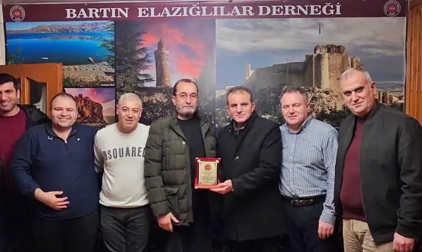 Gakkoşlardan Şahin'e Anlamlı Plaket