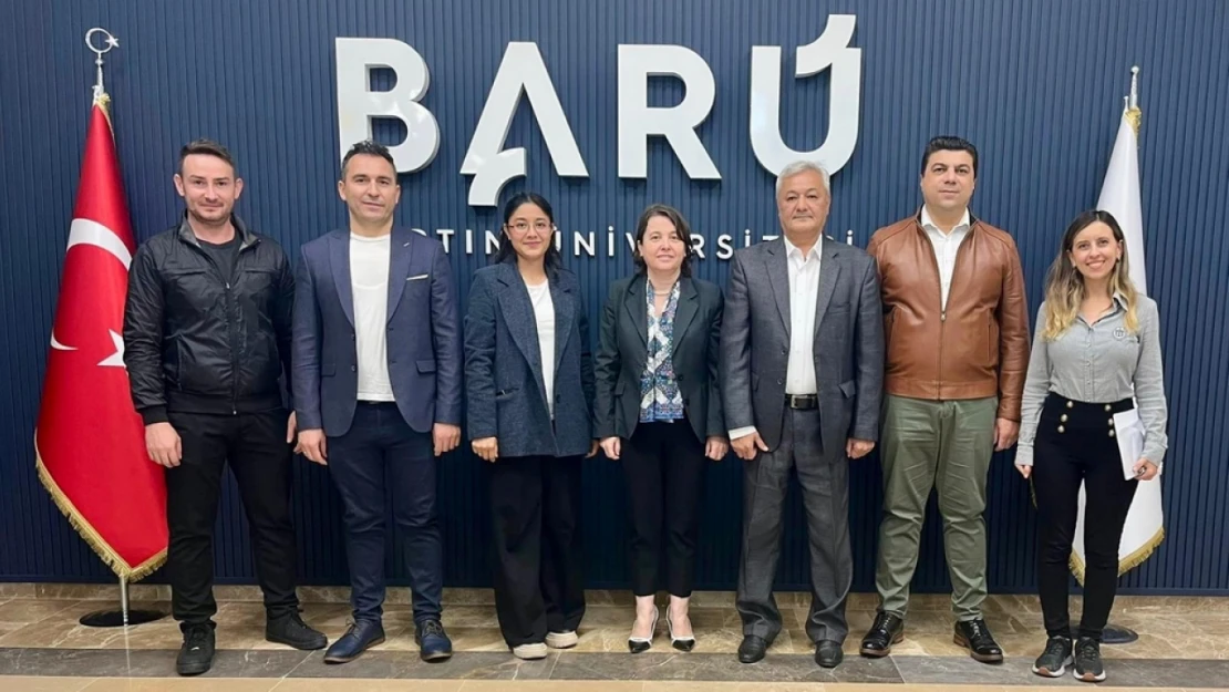 BARÜ ile Özbekistan arasındaki hareketlilik artıyor