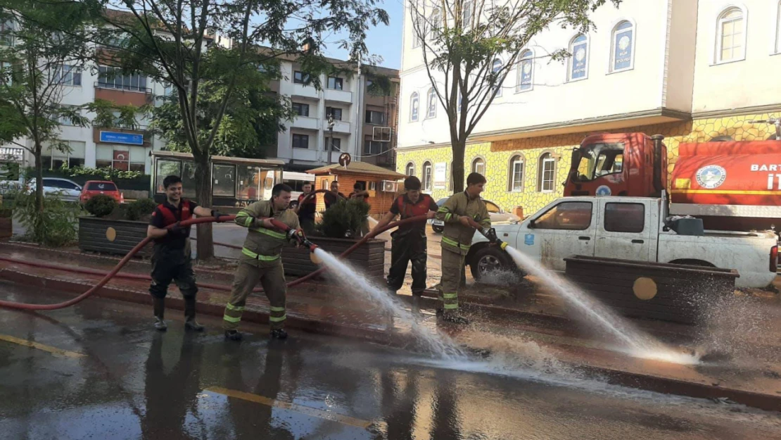 Belediyeden topyekün selle mücadele