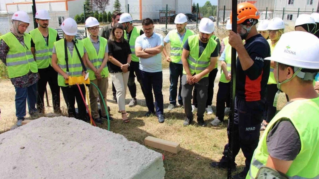 Gençlik ve Spor personeline arama kurtarma eğitimi