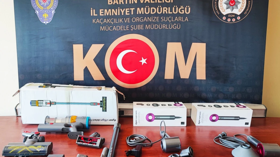 Gümrük kaçağı elektronik eşyalar ele geçirildi