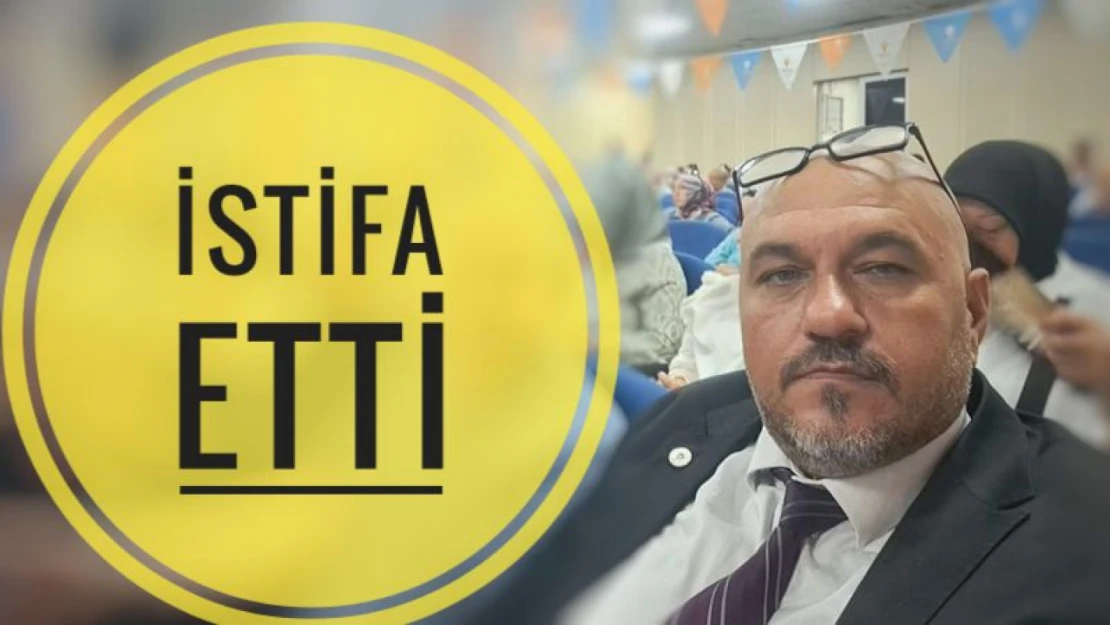 İstifa etti