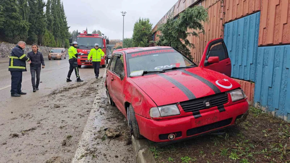 Karabük'te trafik kazaları: 2 yaralı