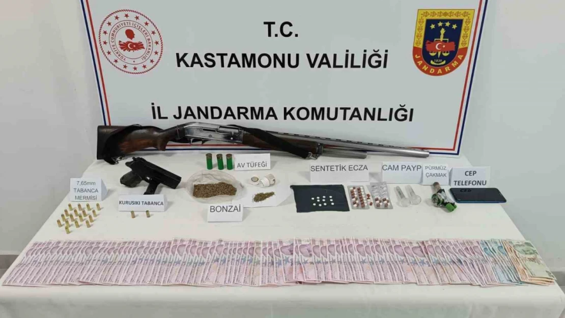 Kastamonu'da uyuşturucu ile yakalanan 7 şüpheliden 2'si tutuklandı