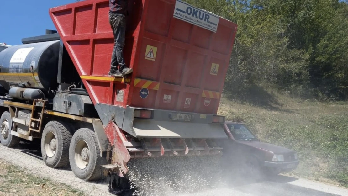 Özel İdare ekipleri yol mesaisinde