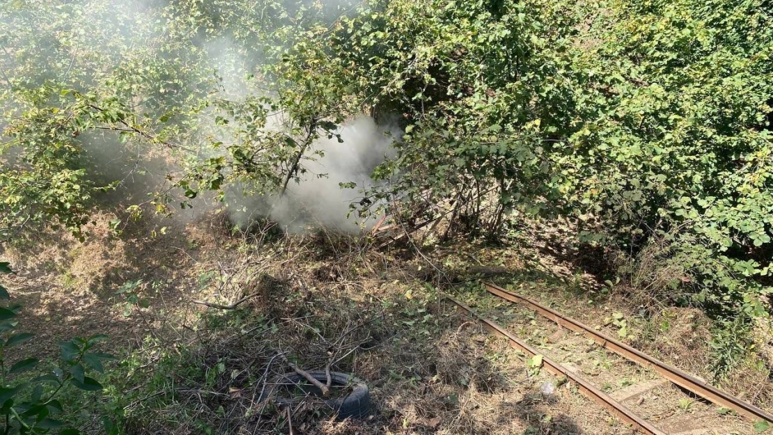 Ruhsatsız maden ocağında 2 ton kömür, 20 metre ray ele geçirildi