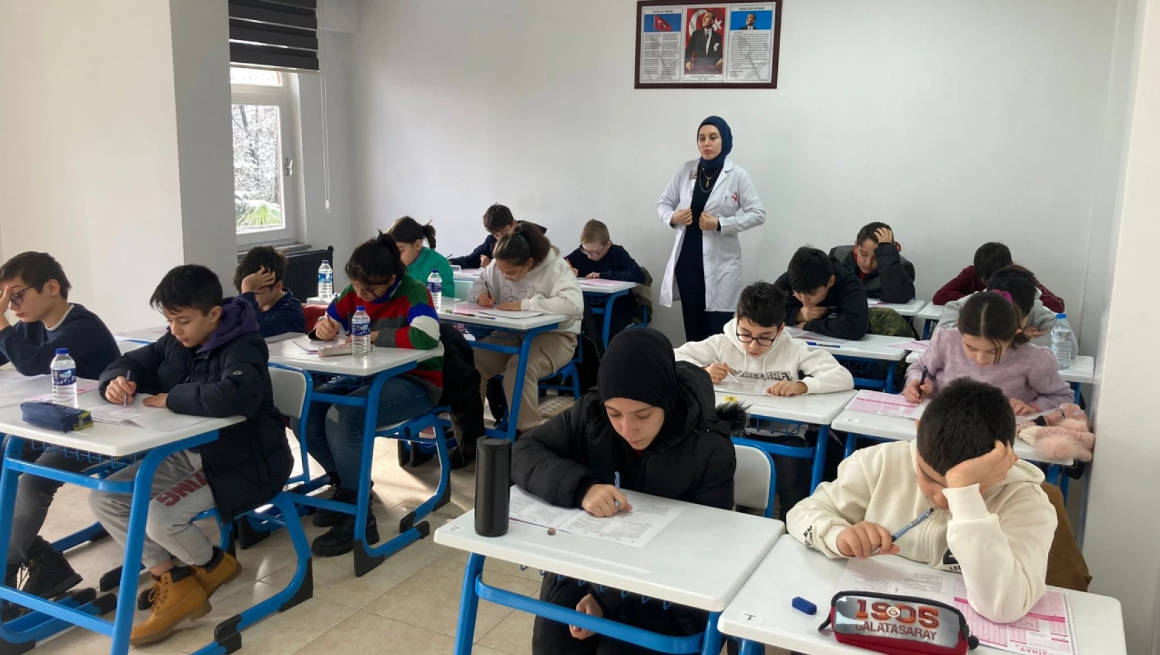 Sınav Kurs'un bursluluk sınavına yoğun katılım