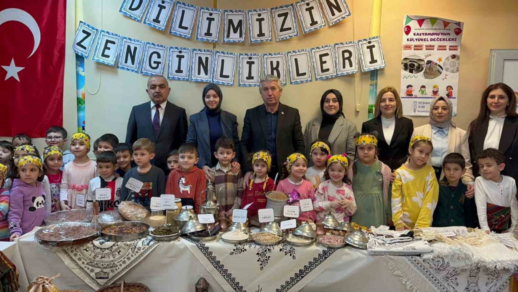 Anaokulu öğrencilerinin atık malzemelerden yaptığı ürünler ilgi gördü