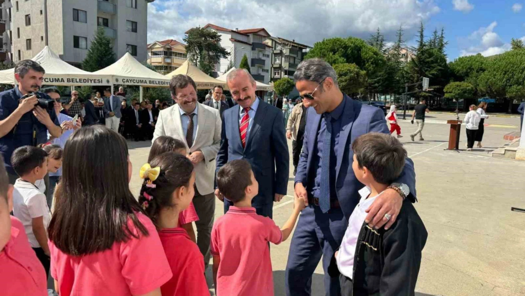 Çaycuma'da İlköğretim Haftası törenleri coşkuyla kutlandı