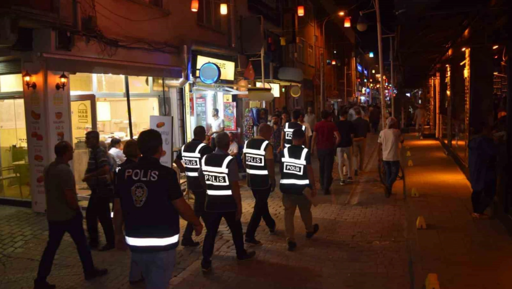 Eskişehir'de polis ekiplerince 4 bin 957 şahıs sorgulandı