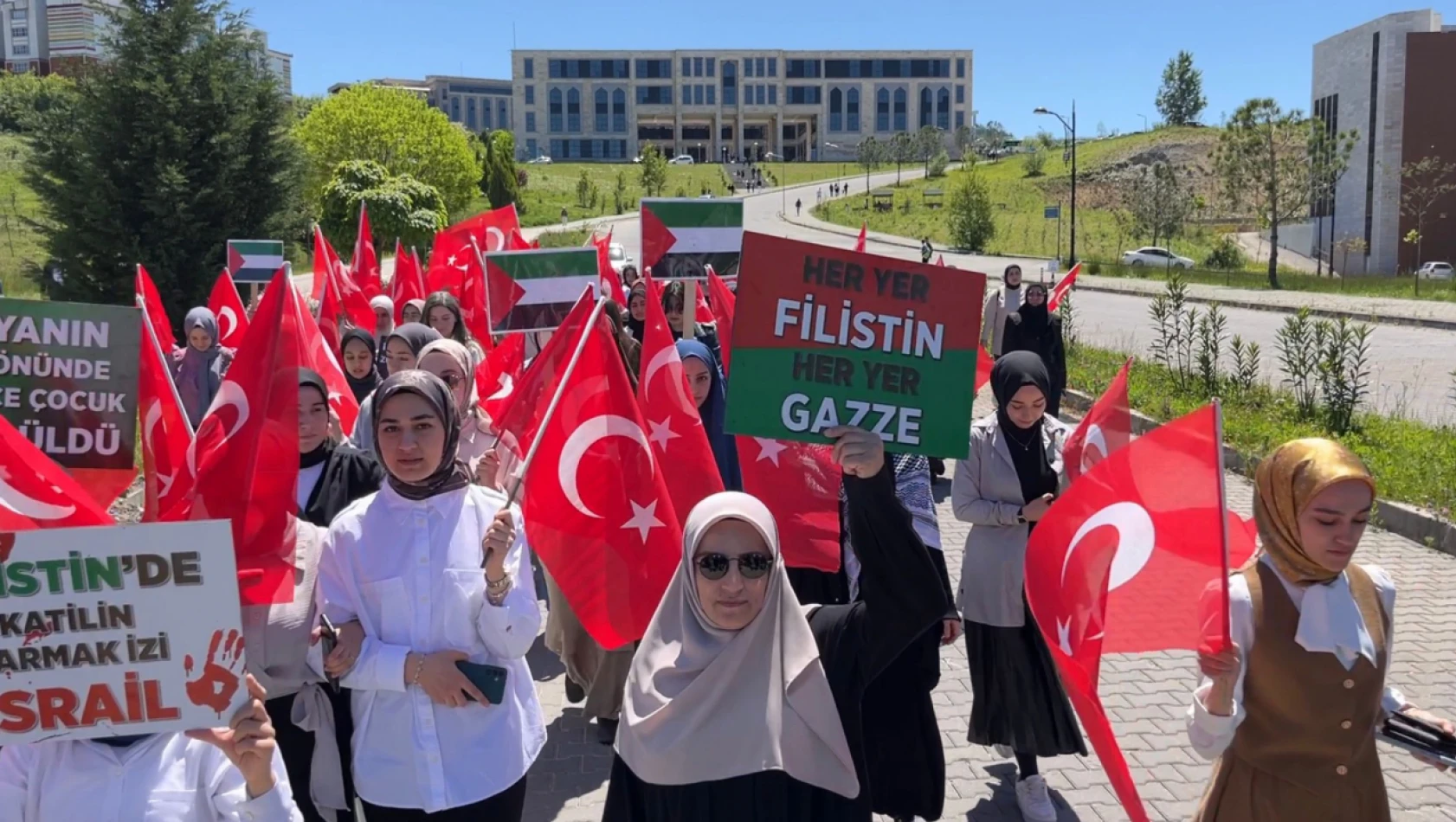 Filistin için destek yürüyüşü düzenlendi