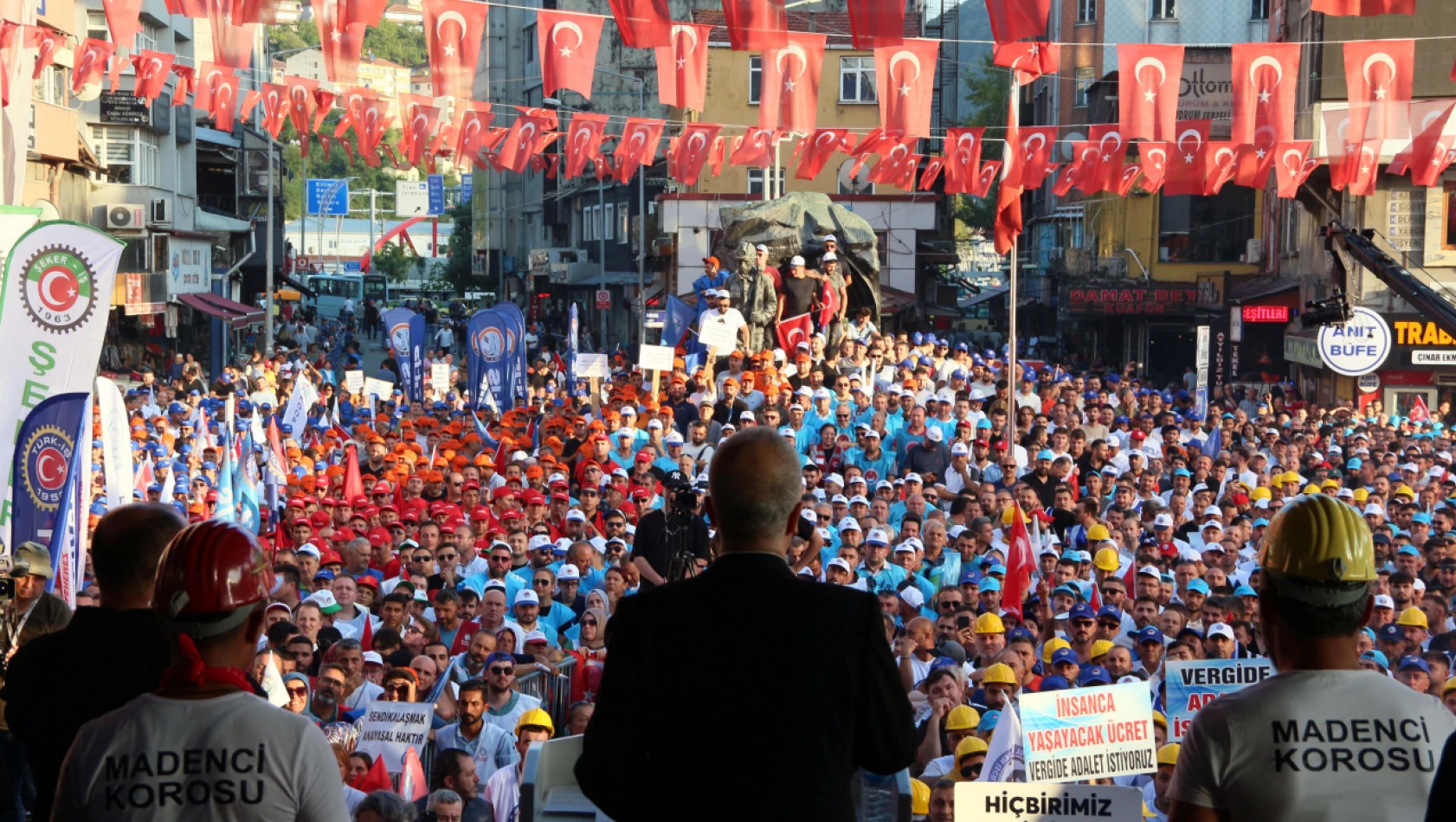 'Hayat pahalılığını iliklerimize kadar hissediyoruz'