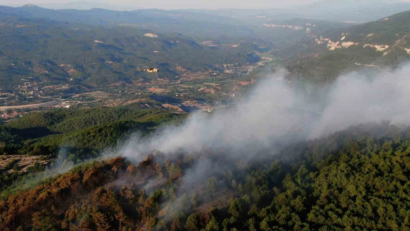 Karabük'teki orman yangını kısmen kontrol altına alındı