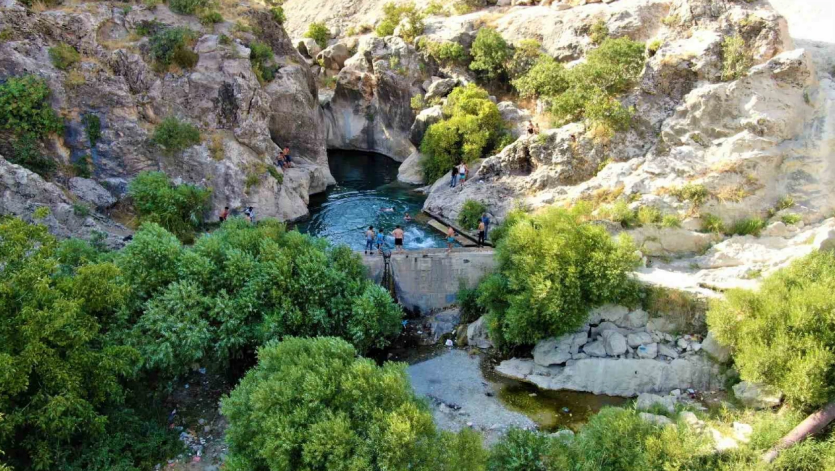 Aynkebir suyu, ihtişamıyla göz kamaştırıyor