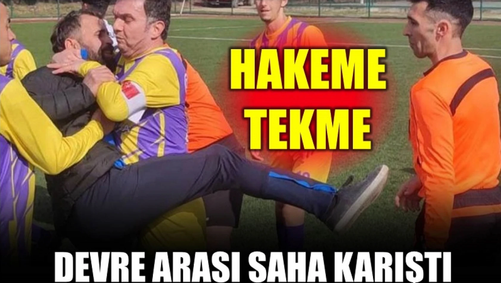 Kırmızı kartı yedi hakeme saldırdı