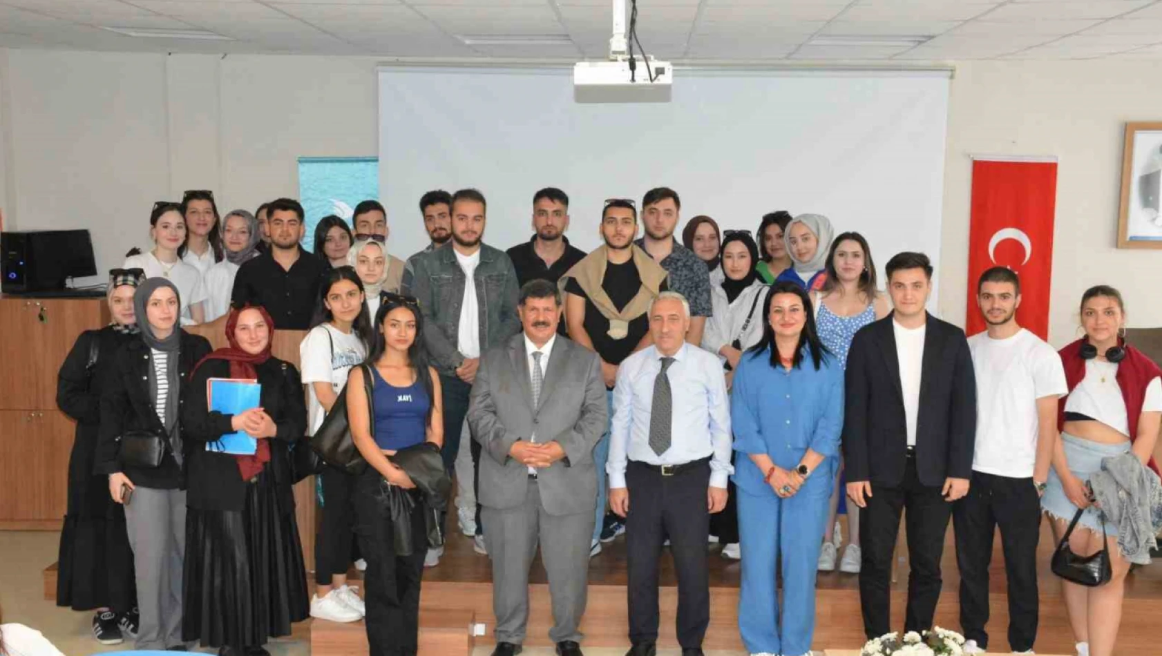 Sosyal güvenlikte rehberlik semineri gerçekleştirildi