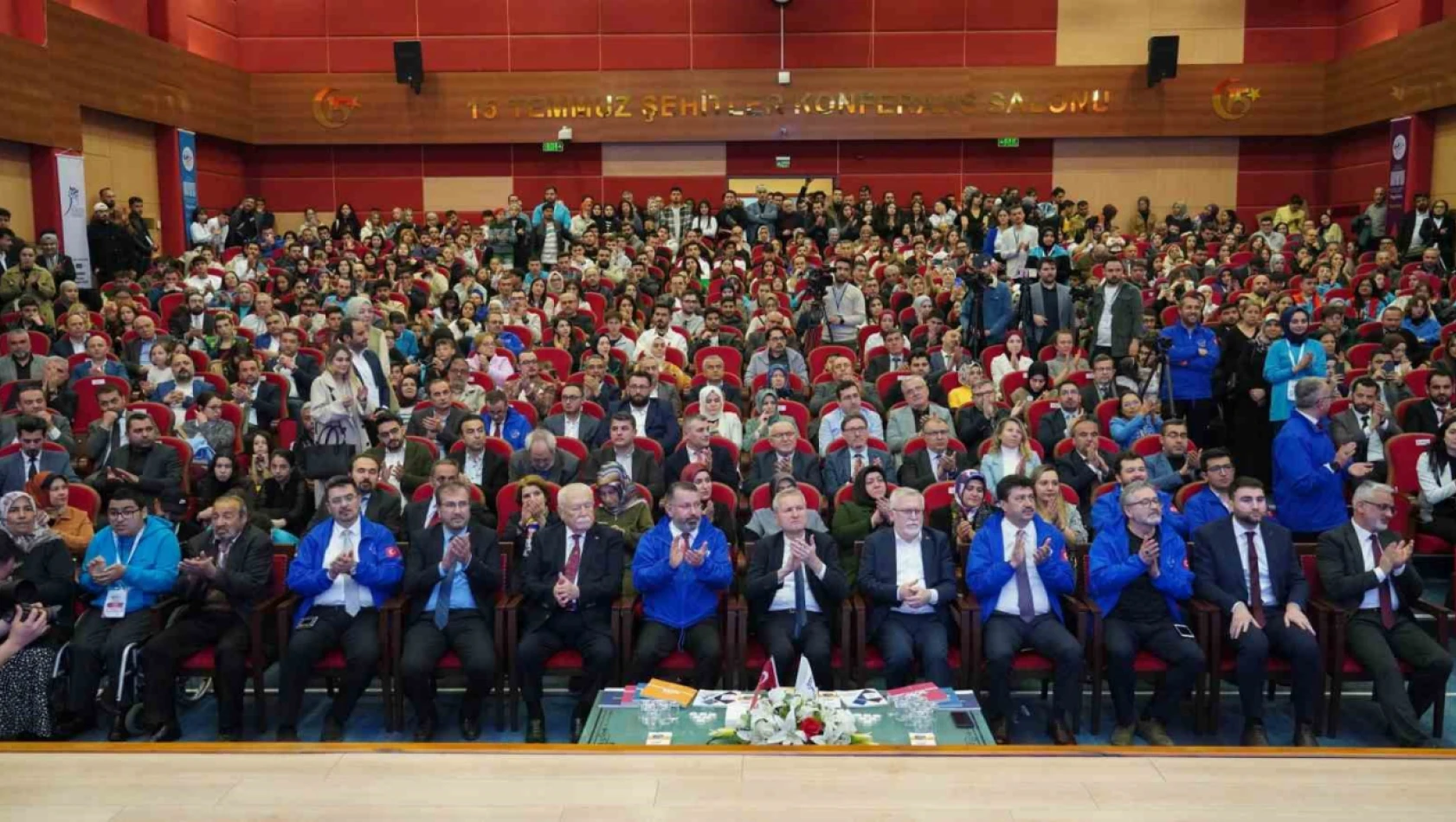 Türkiye'nin ilk SOSYALFEST'inde ödüller sahiplerini buldu