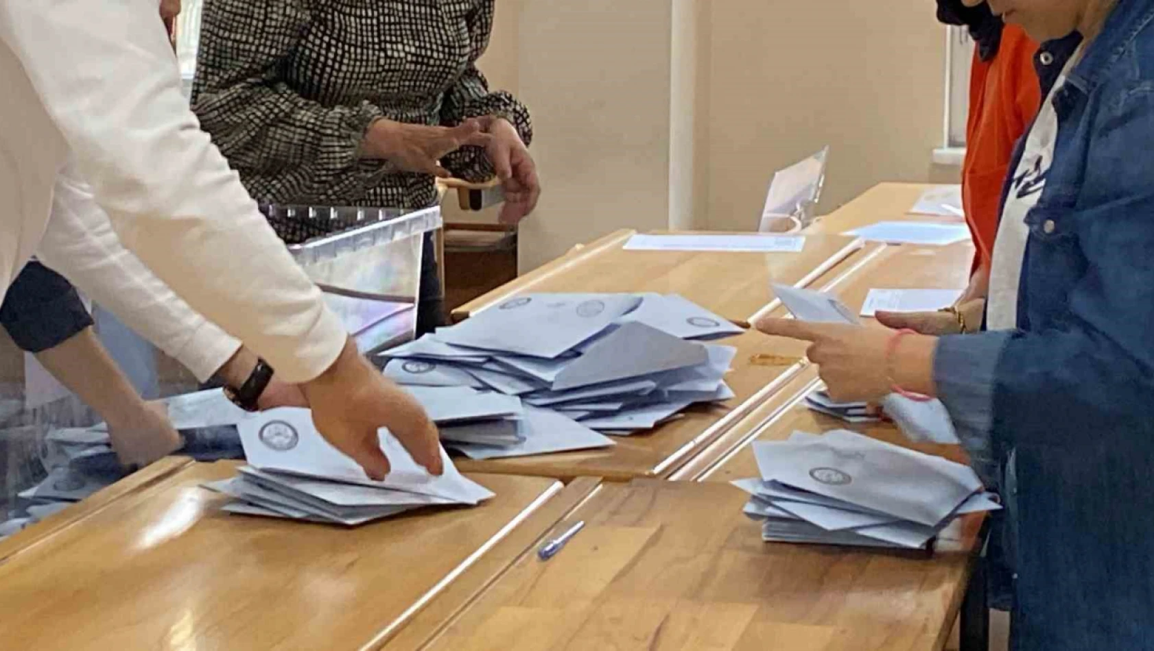 Zonguldak'ta oy sayımı devam ediyor