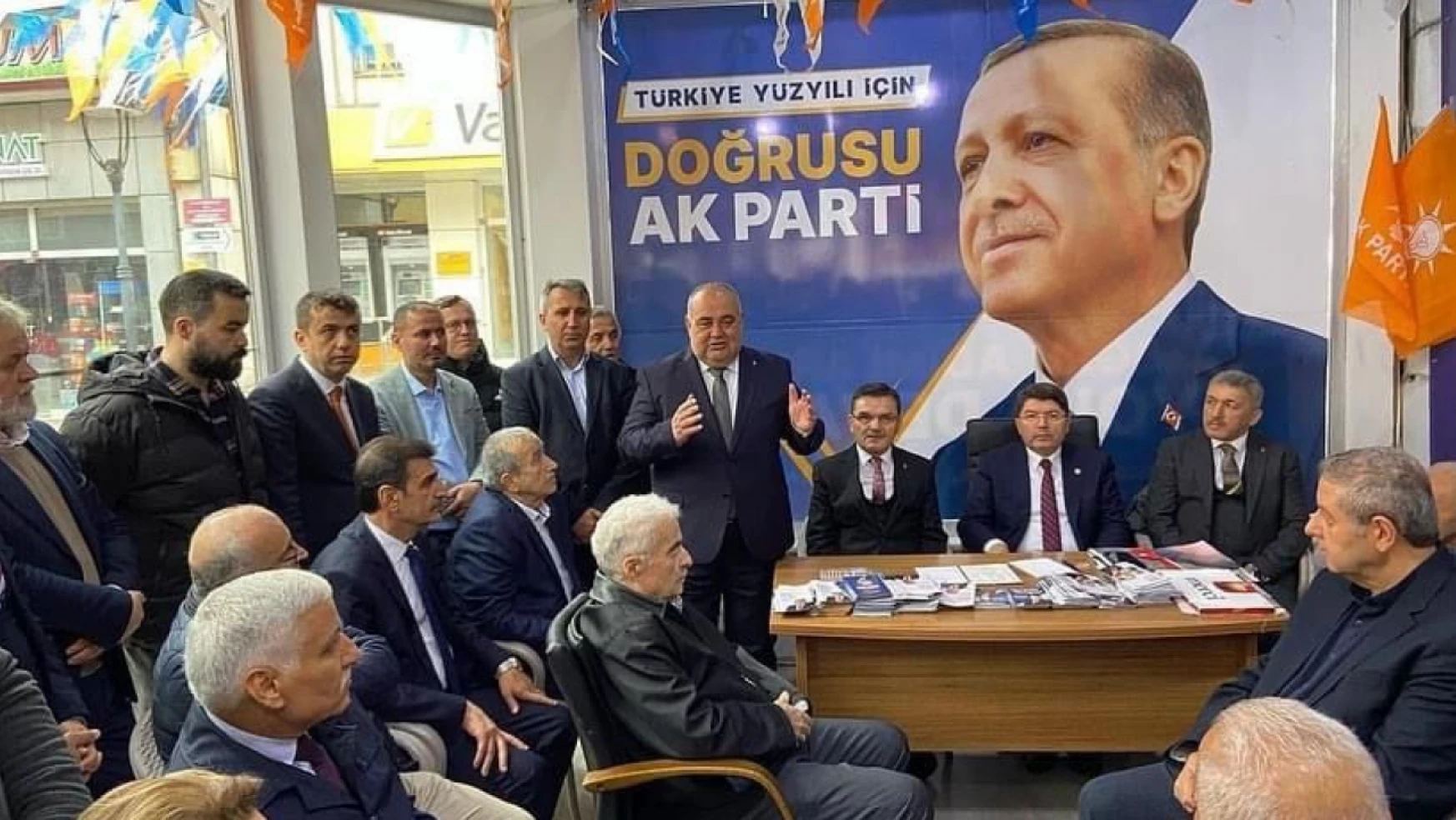 AK Parti İl Başkanı Arslan: 'Elimizi herkese uzatmayı sürdüreceğiz'