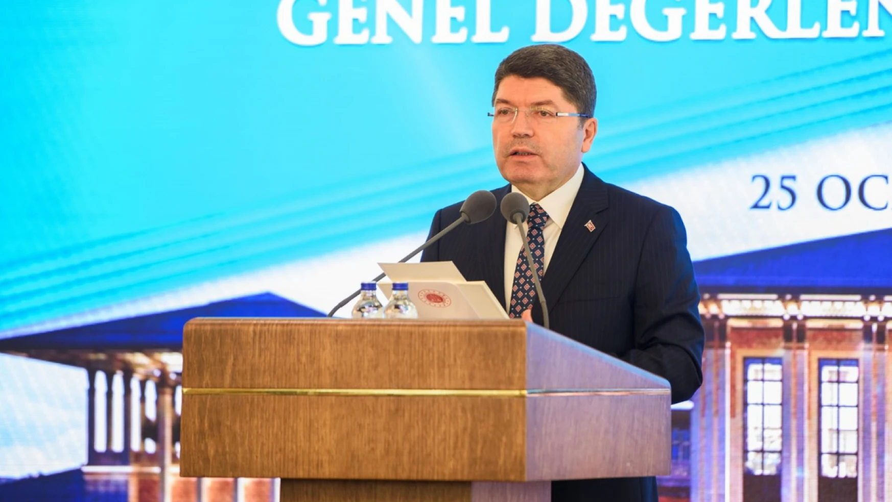 Bakan Tunç'tan 'Sivil anayasa' vurgusu