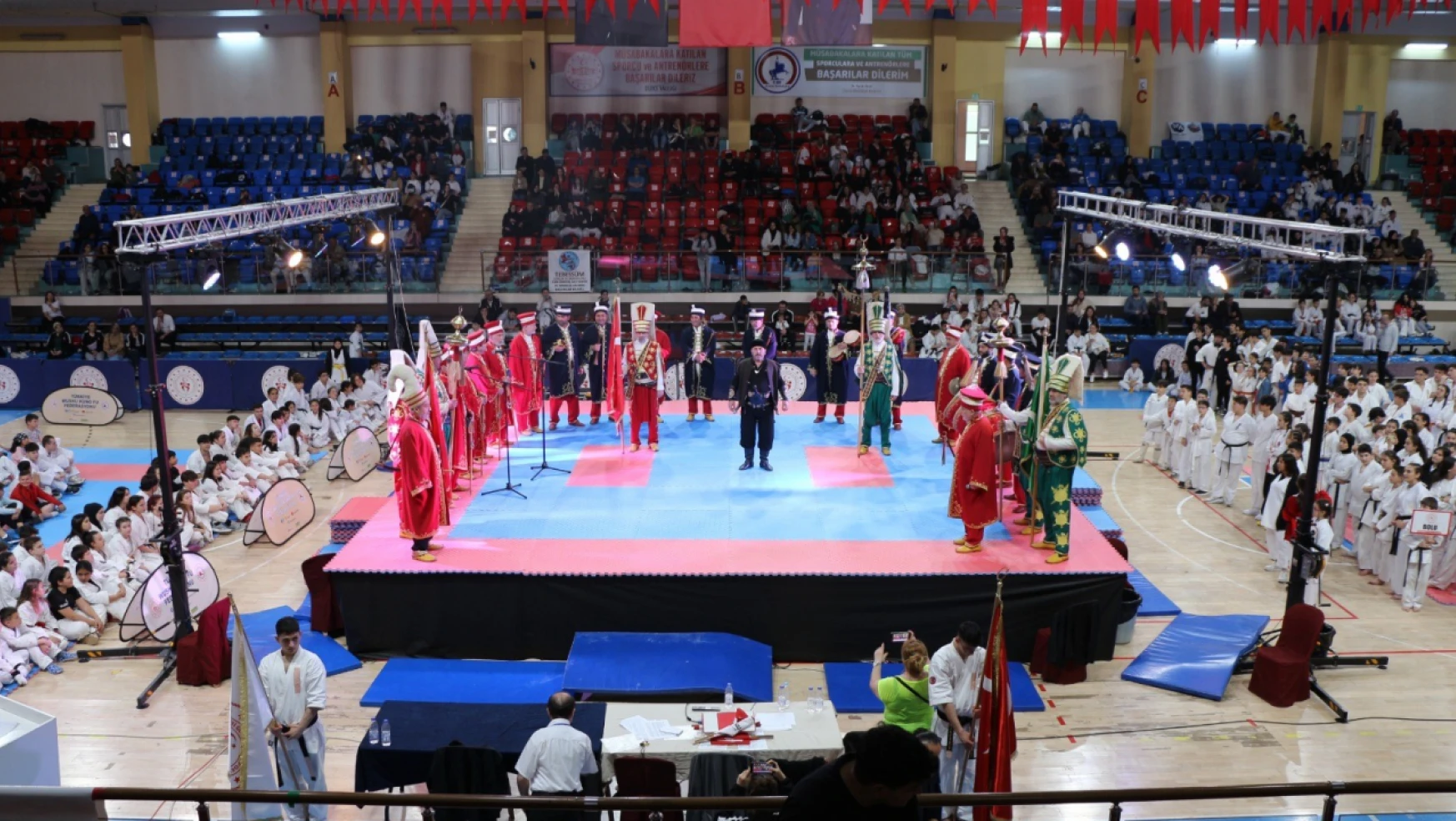 Budokaido Kumite ve Kata Türkiye Şampiyonası başladı